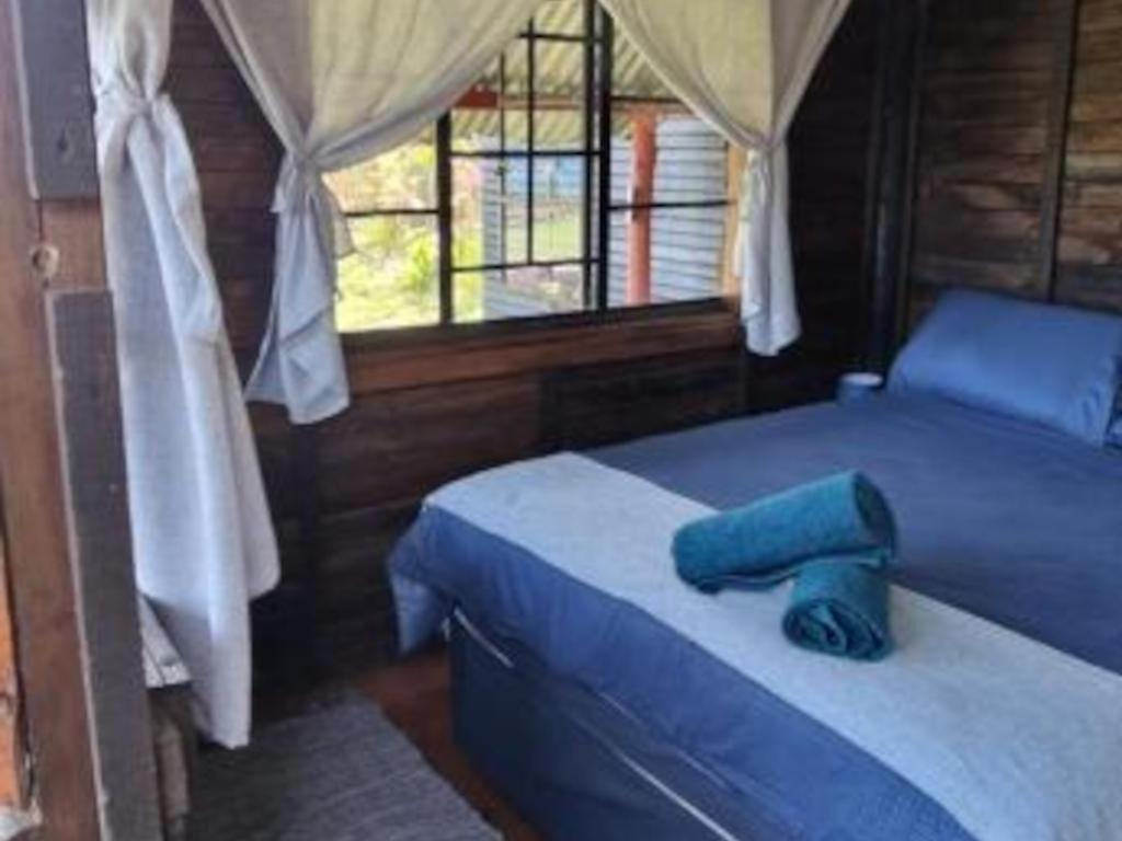 Tsitsikamma Wolf Sanctuary Eco Cabins & Teepees Stormsrivier Pokój zdjęcie